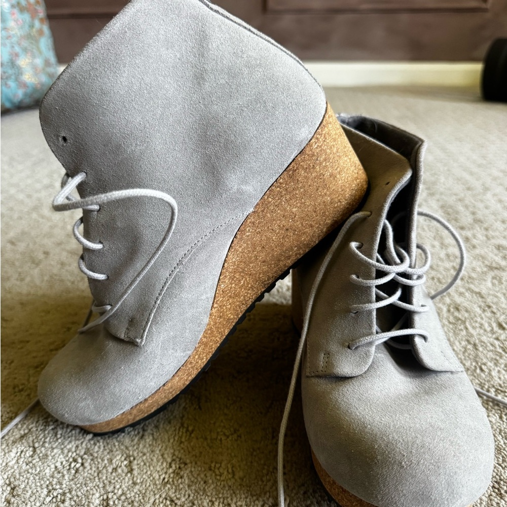 Papillo Women's Gray Suede Wedge Lace-Up Booties